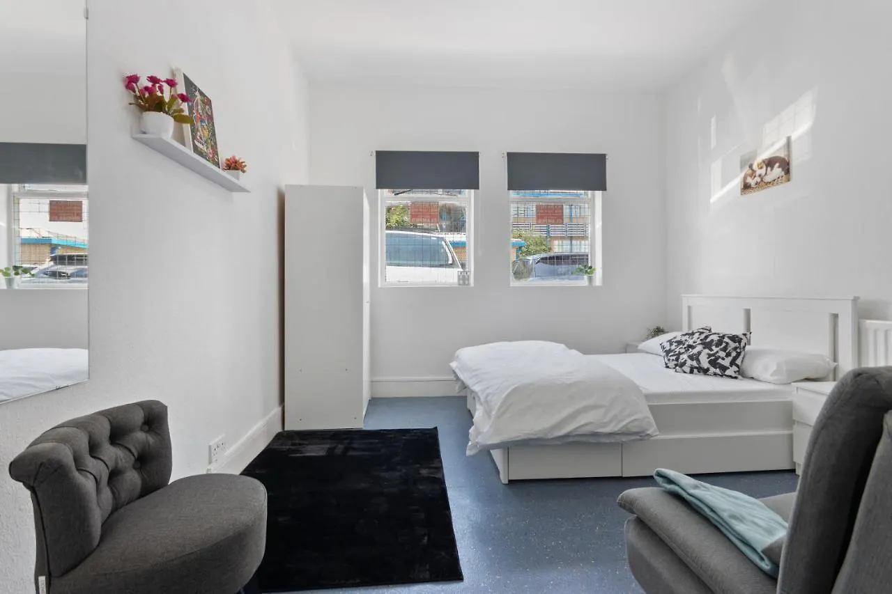 Fantastic 2Bd Barking Stay With Links To The City! London Apartment