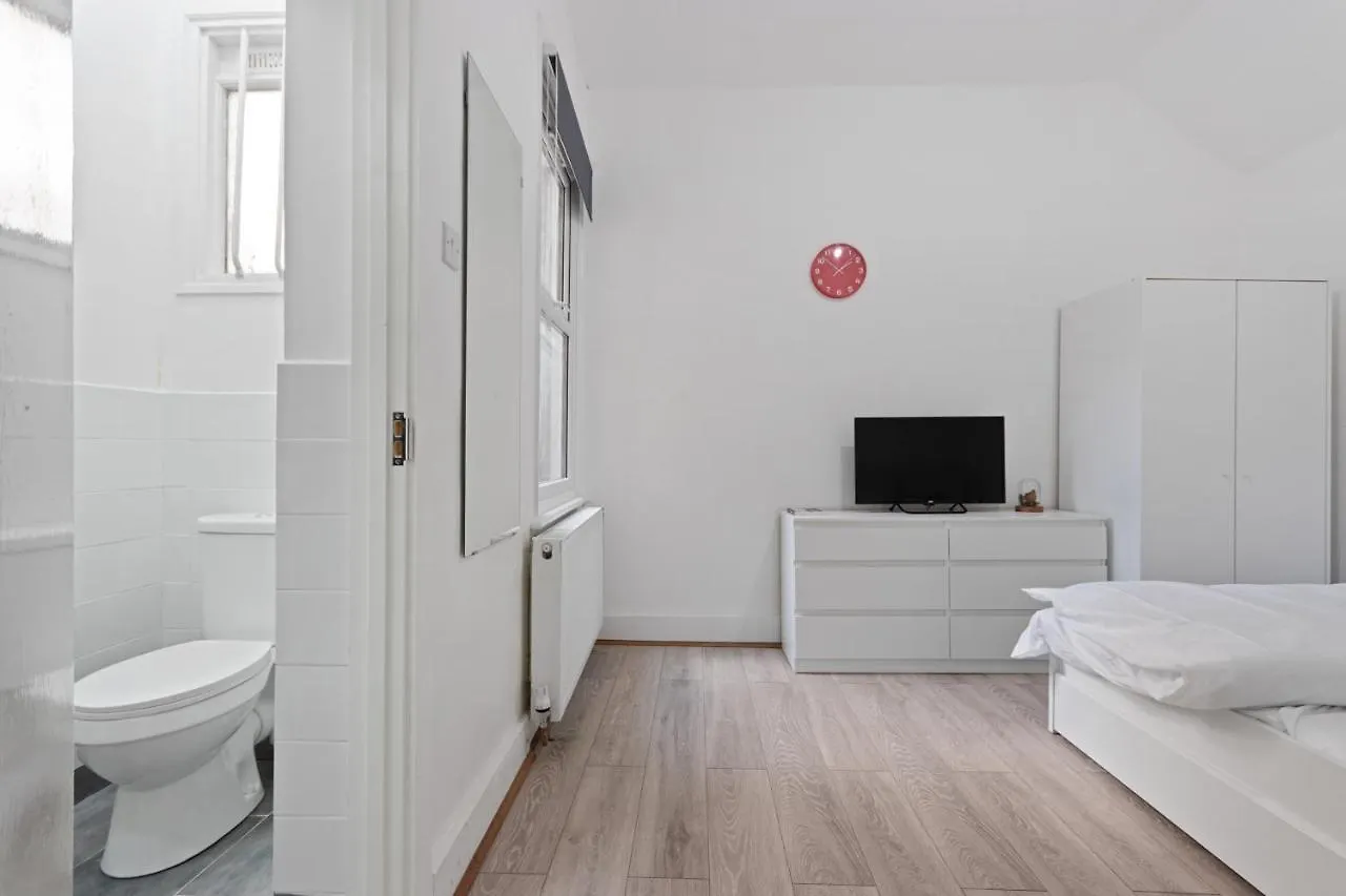 Fantastic 2Bd Barking Stay With Links To The City! London United Kingdom